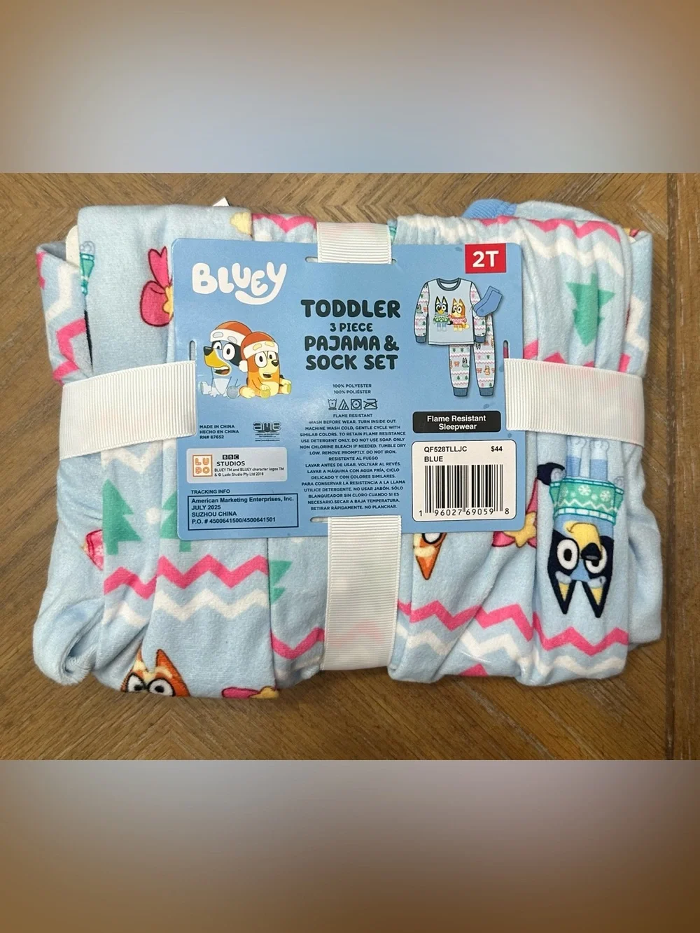 Bluey Toddler 3 Piece Pajama and Sock Set NWT Size 2T